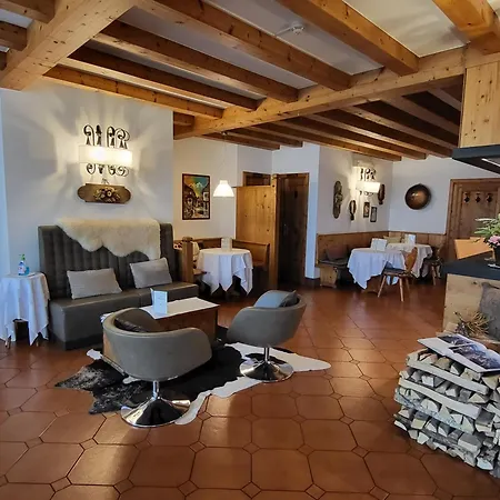 Suite In Hotel Cristallino 4*